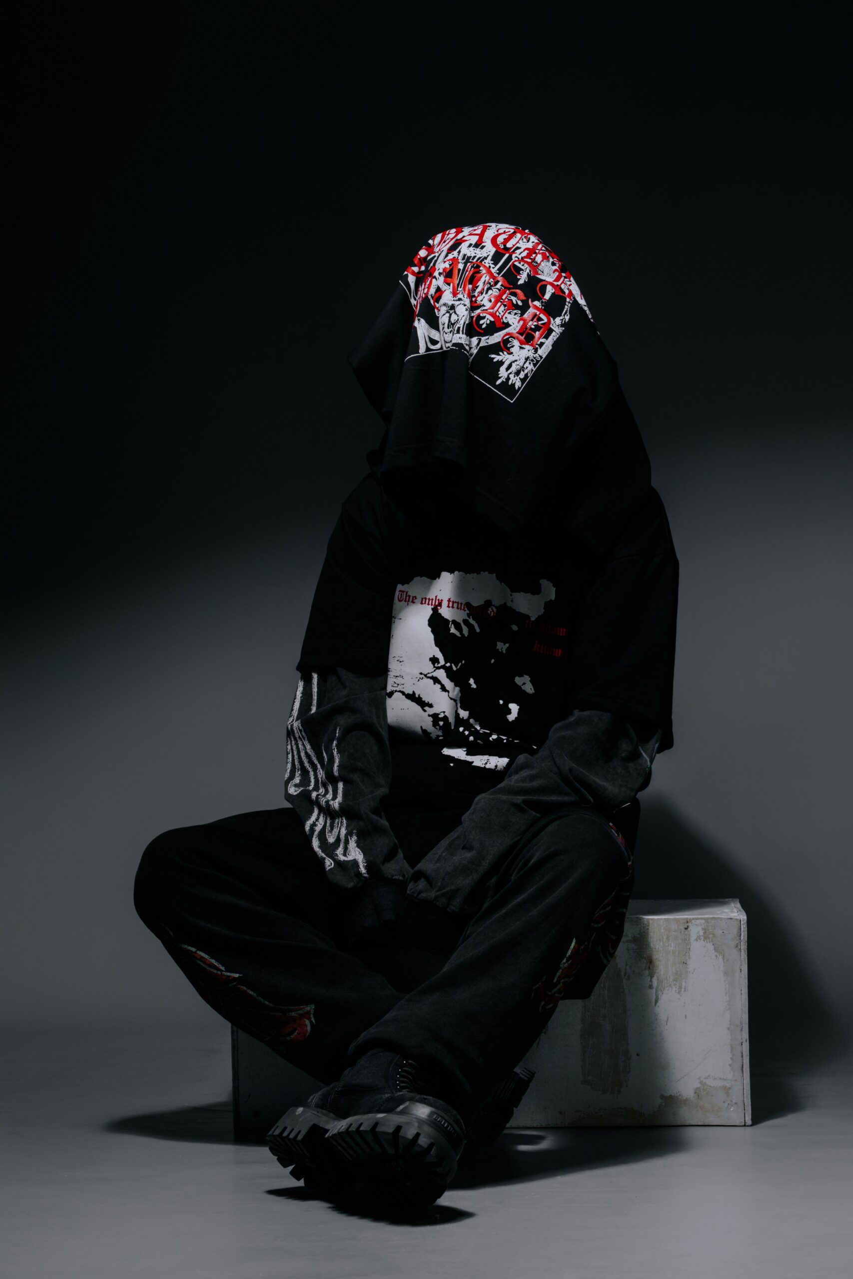 <h3 style="color:black;"> Mythology Vintage Inspired T-Shirt </h3> - Image 3